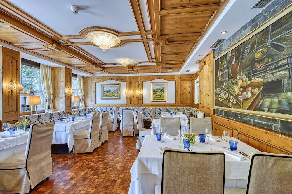Majestic Hotel Мадонна-ди-Кампильо Экстерьер фото